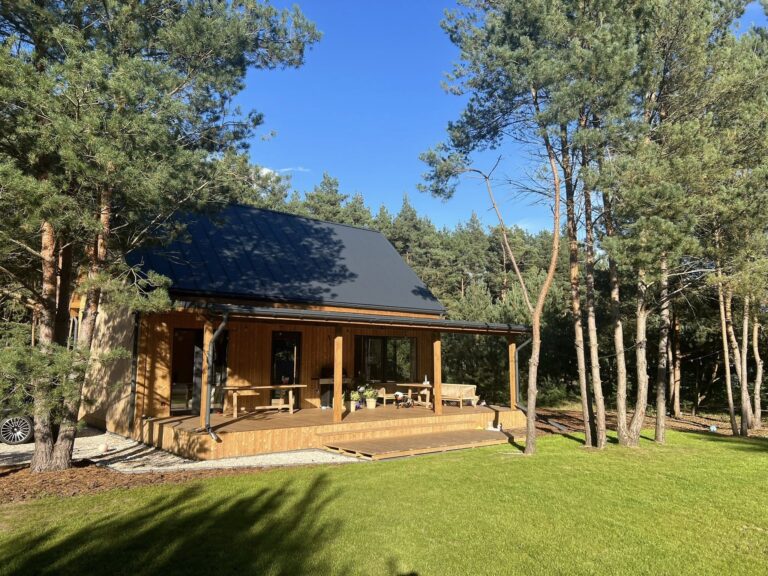 dom stodoła 70m2 od frontu